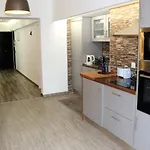 Santos Deluxe Apartment